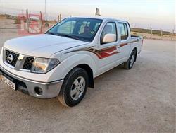 نيسان نافارا